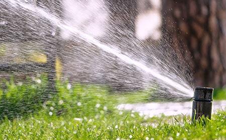 automatic-lawn-sprinkler-system-2