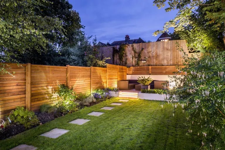 outdoor-lighting-in-Bel-Air-768x512.jpg